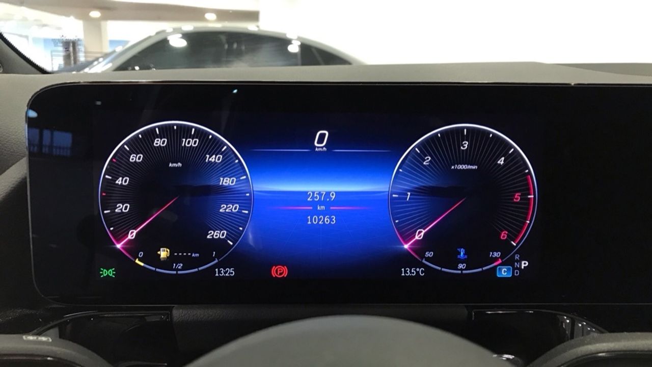 mercedes-gla-gla-220-d-4matic-imagen-16