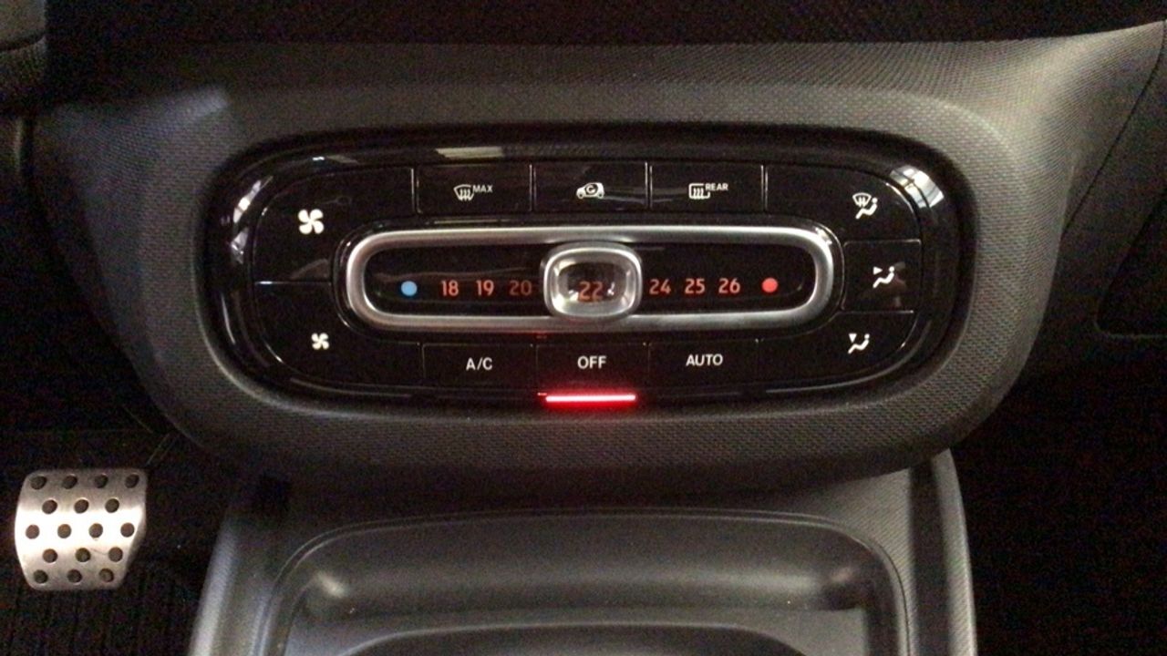 smart-fortwo-60kw81cv-electric-drive-coupe-imagen-24