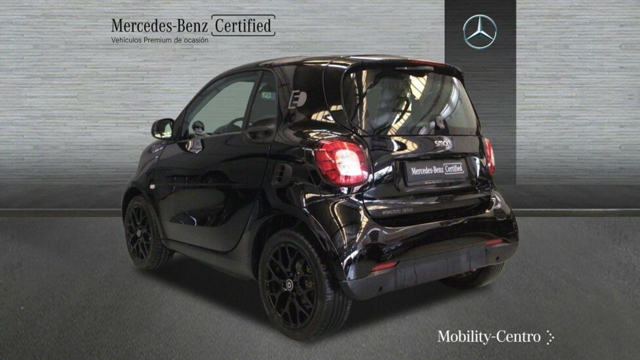 smart-fortwo-60kw81cv-electric-drive-coupe-imagen-3