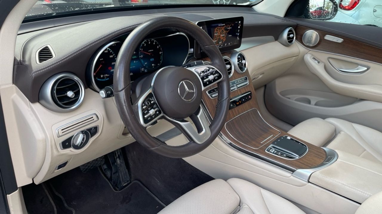 mercedes-glc-coupe-glc-300-de-4matic-imagen-5