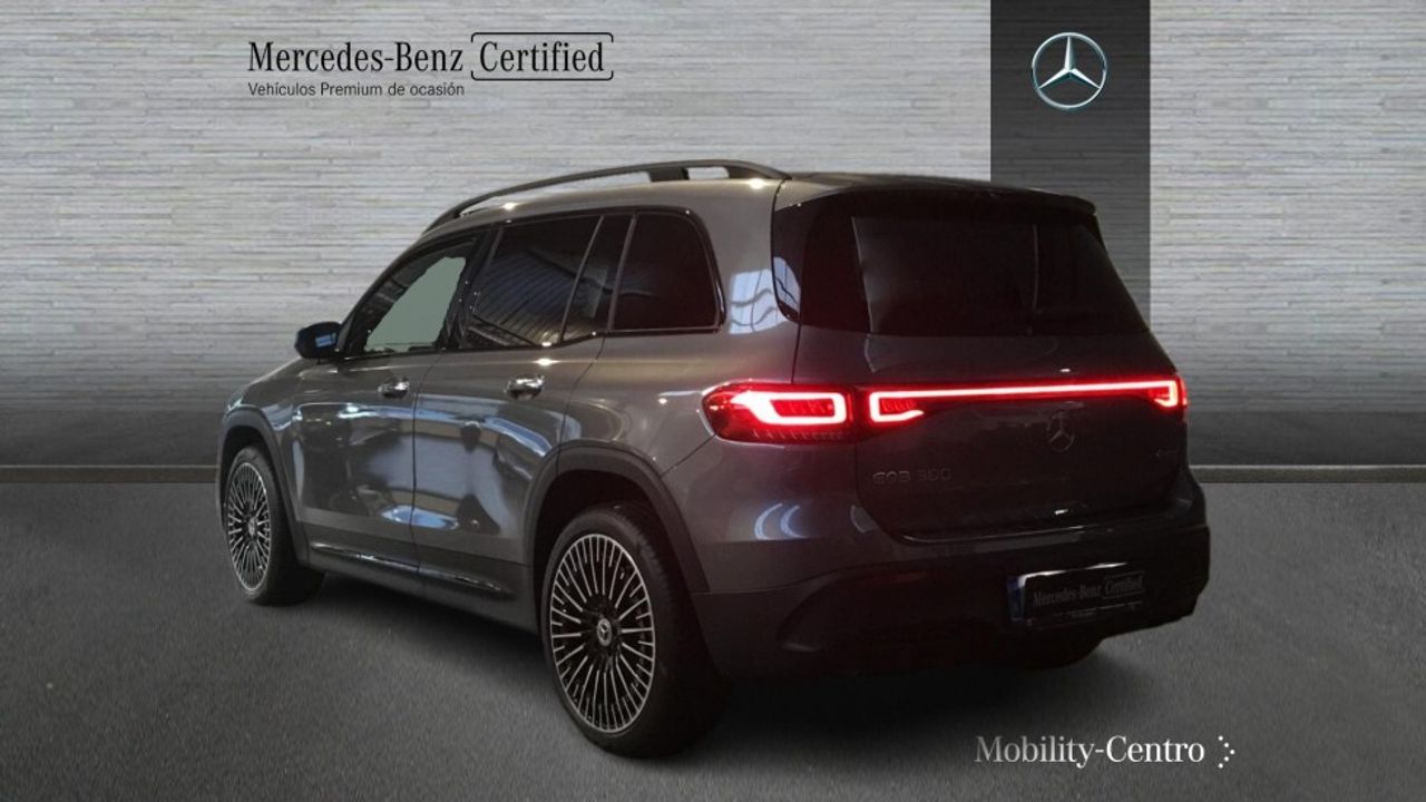 mercedes-eqb-eqb-300-4matic-imagen-3