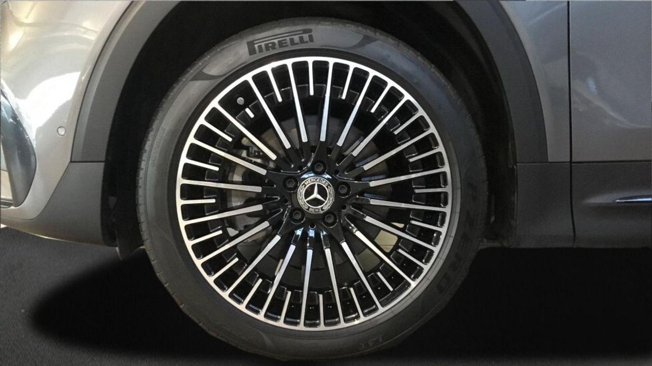 mercedes-eqb-eqb-300-4matic-imagen-4