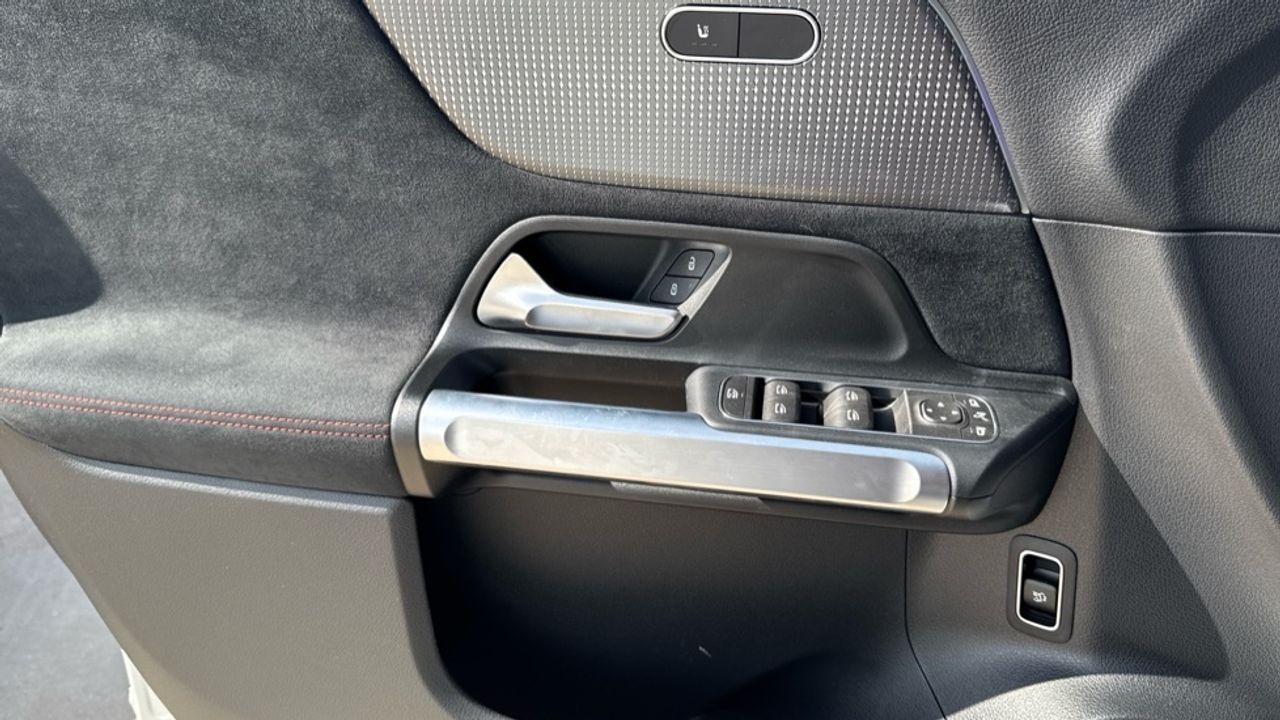 mercedes-eqb-eqb-250+-imagen-23