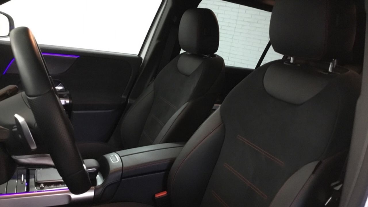 mercedes-eqb-eqb-250+-imagen-6