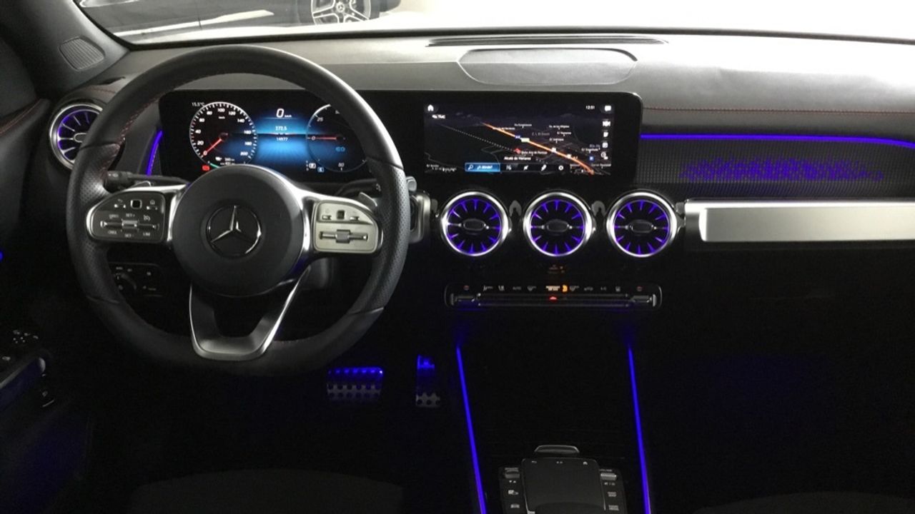 mercedes-eqb-eqb-250+-imagen-7