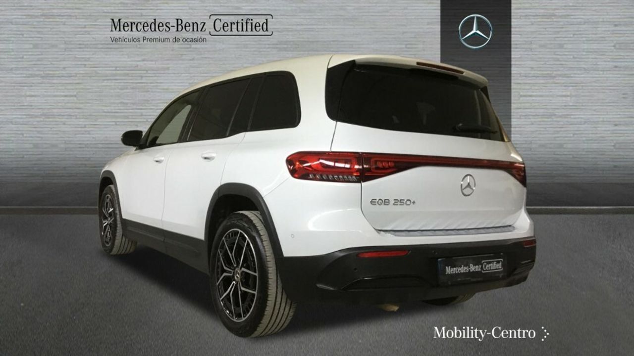 mercedes-eqb-eqb-250+-imagen-3