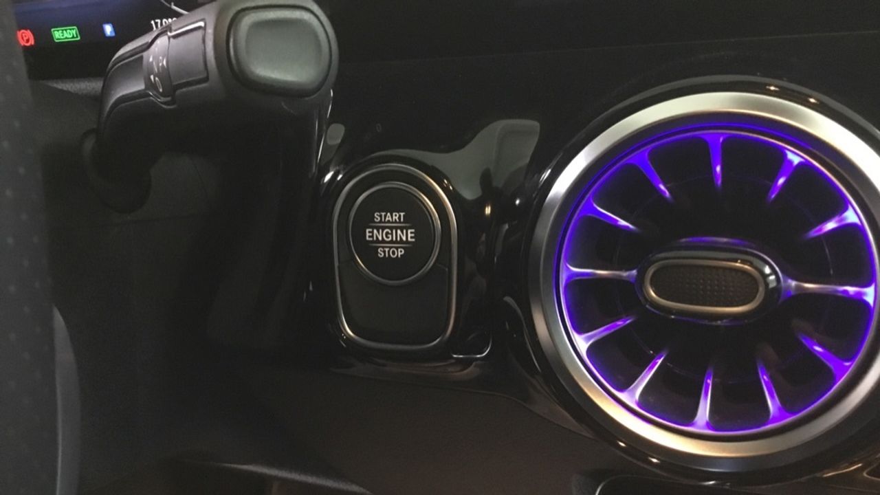 mercedes-gla-gla-250e-imagen-13