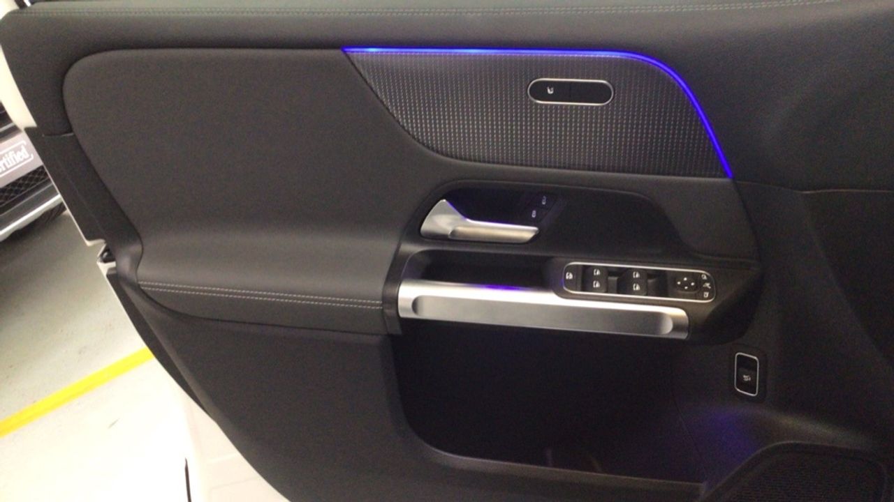 mercedes-eqb-eqb-250-imagen-22