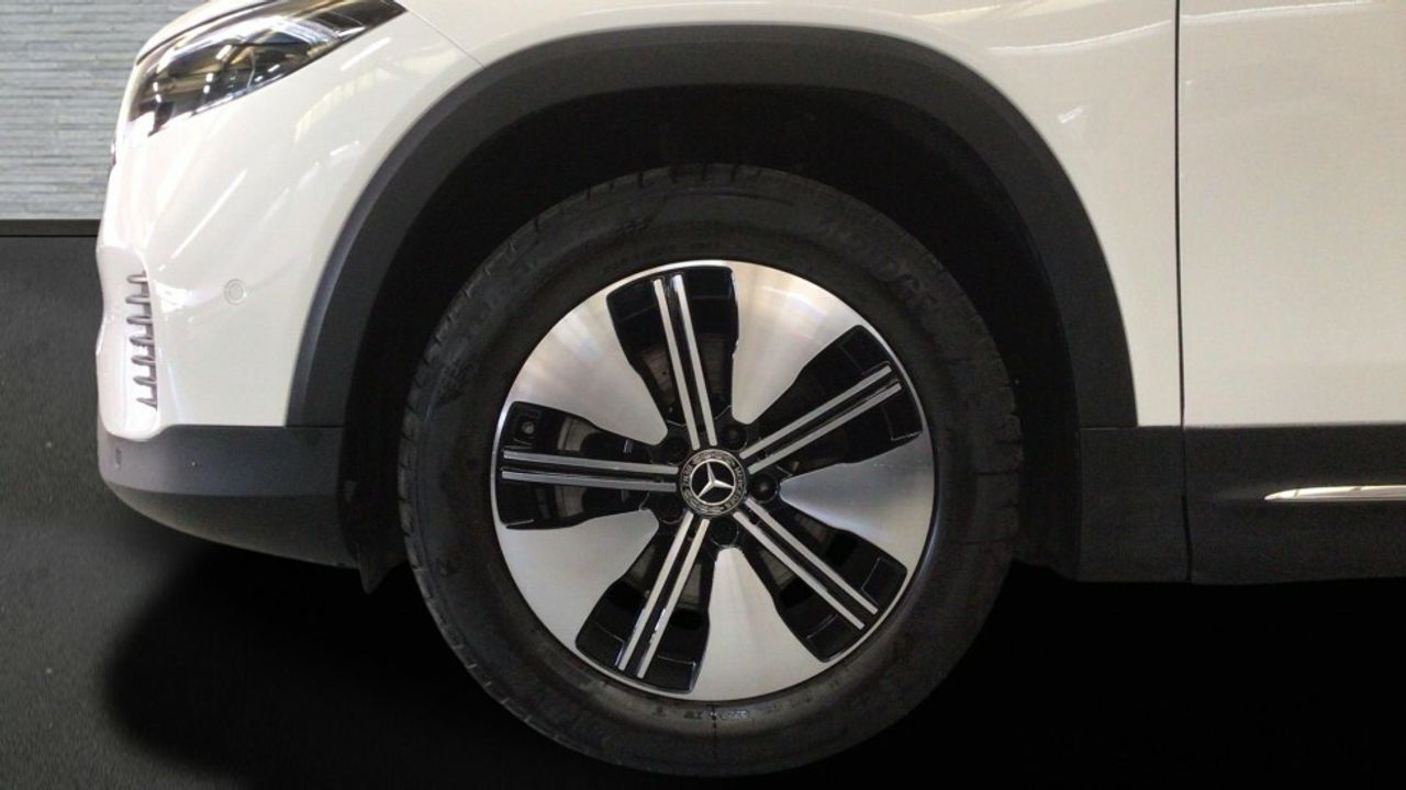 mercedes-eqb-eqb-250-imagen-4