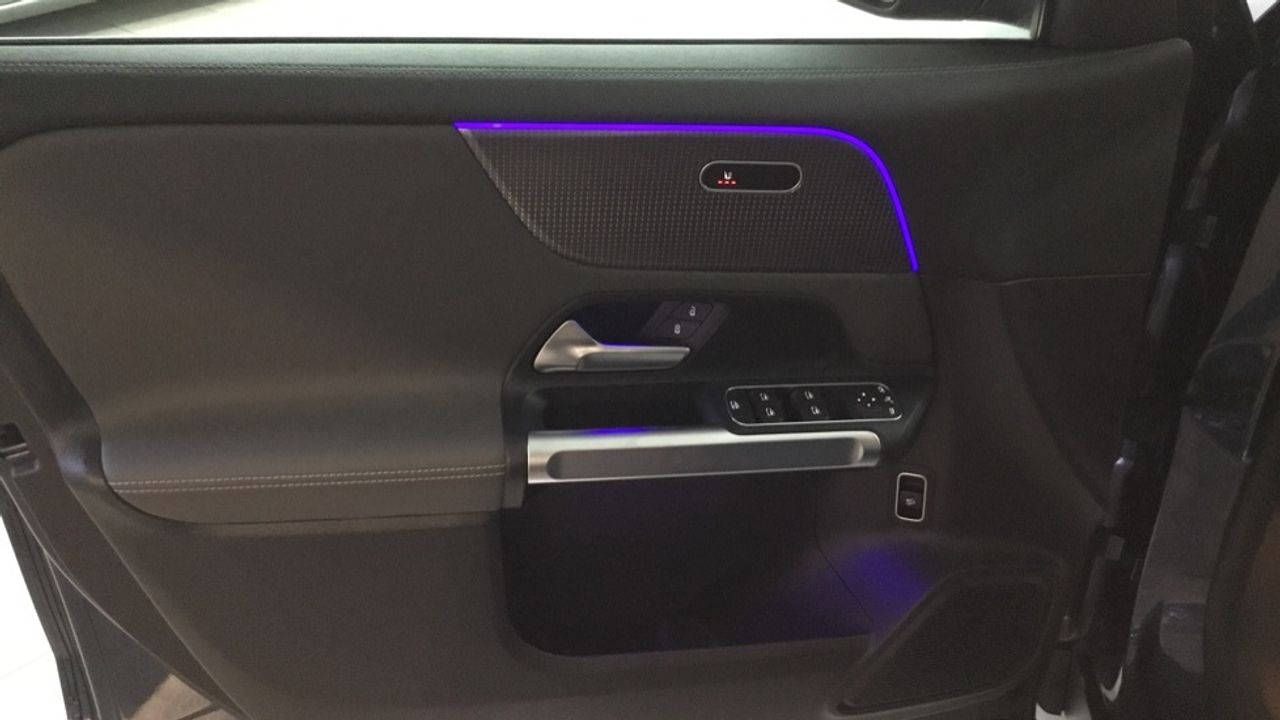 mercedes-eqb-eqb-250-imagen-19