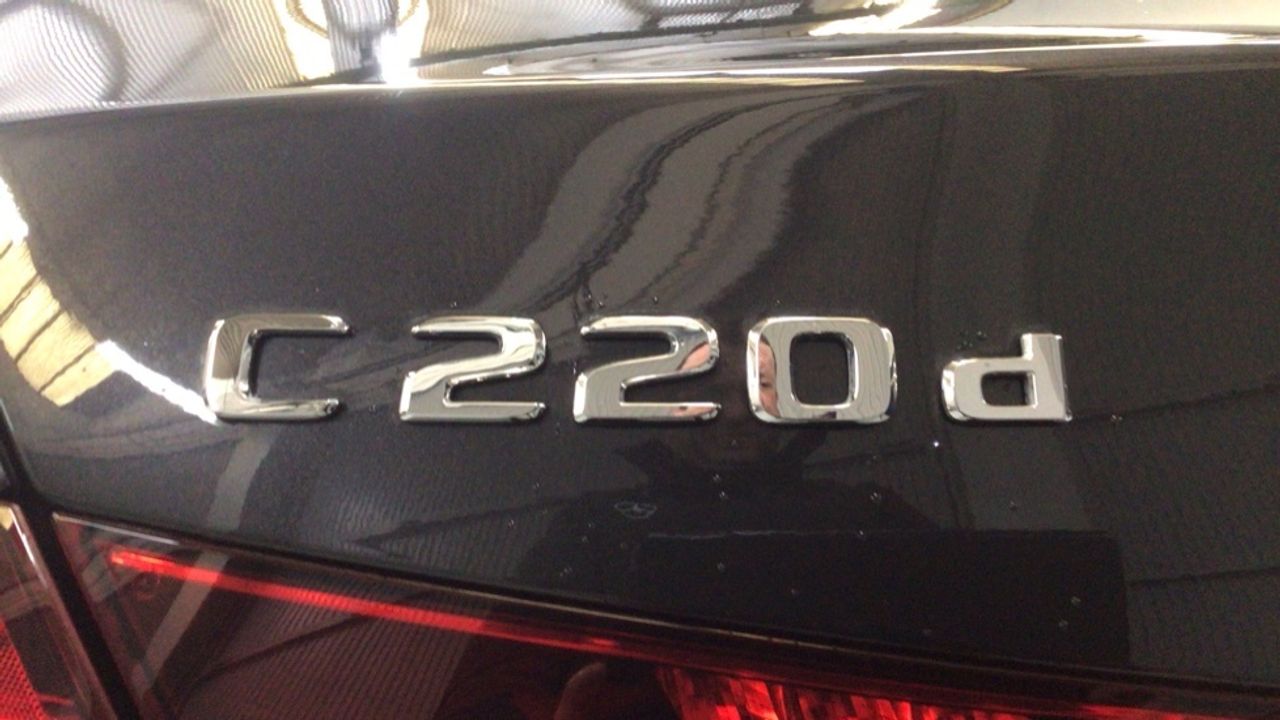 mercedes-clase-c-c-220-d-imagen-11