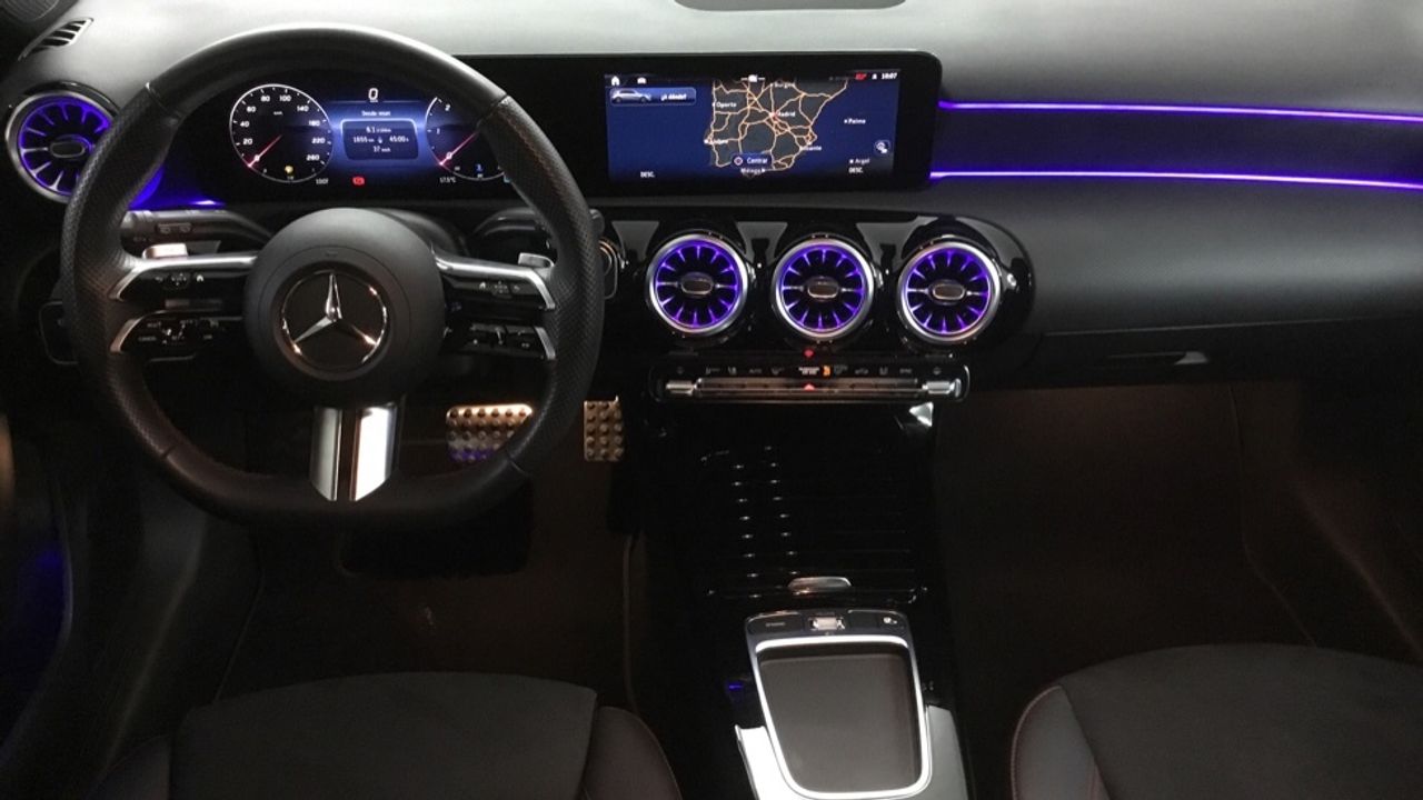 mercedes-clase-a-a-200-d-imagen-7