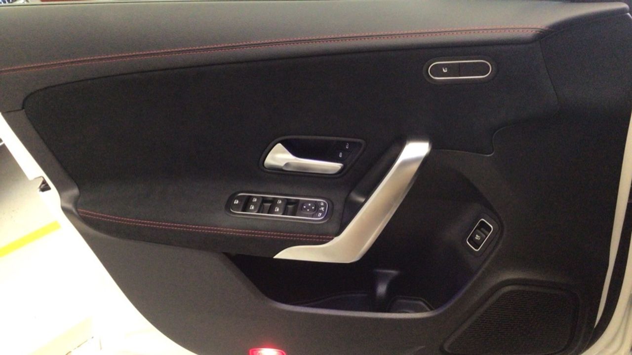 mercedes-cla-cla-200-d-dct-shooting-brake-imagen-21