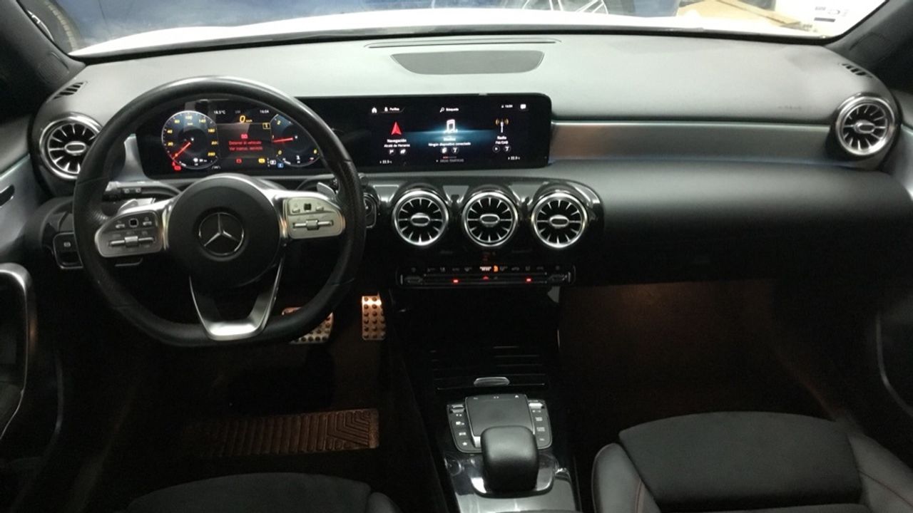 mercedes-clase-a-a-200-d-imagen-7