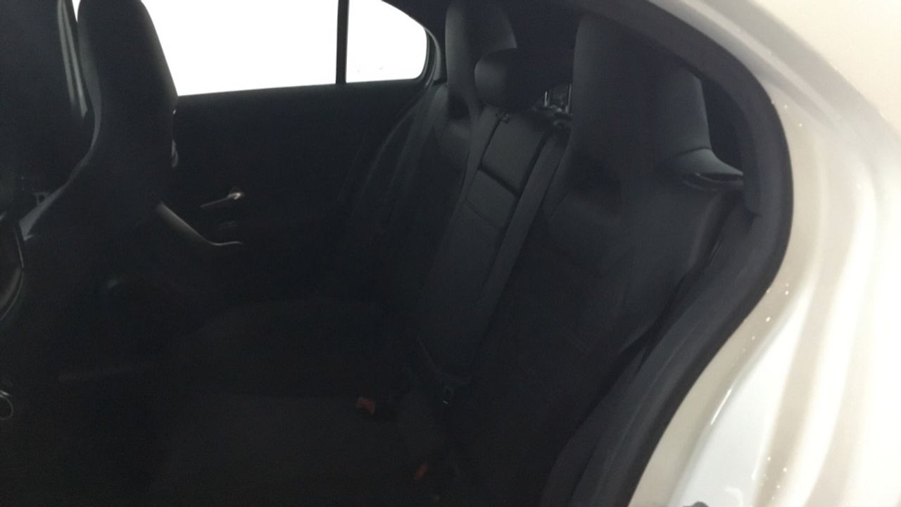 mercedes-clase-a-a-200-d-imagen-10