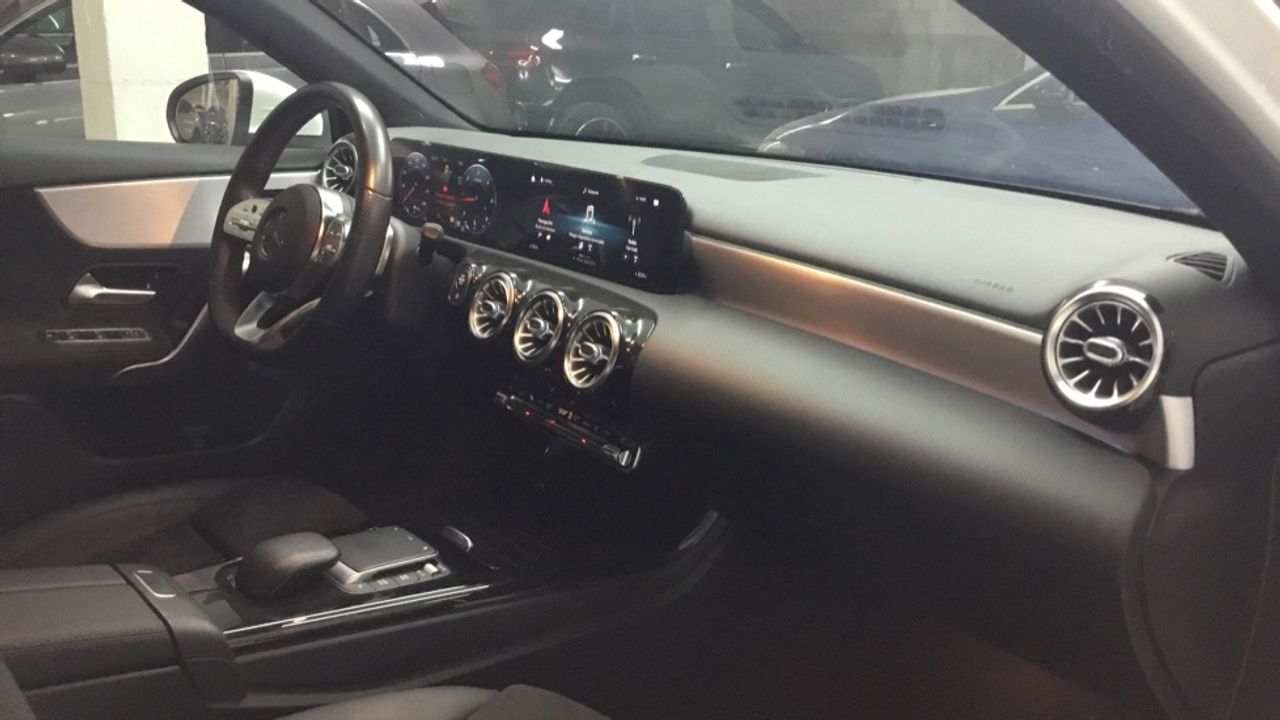 mercedes-clase-a-a-200-d-imagen-9