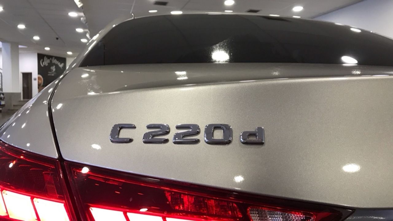 mercedes-clase-c-c-220-d-imagen-11