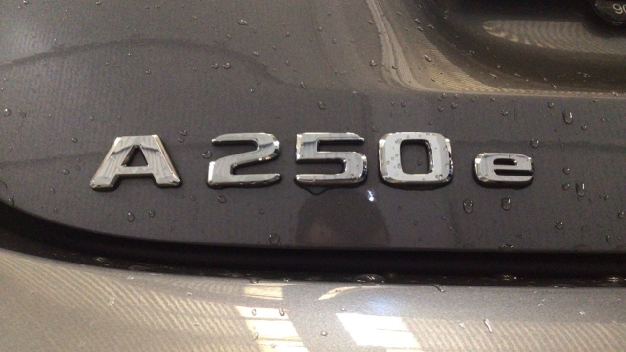 mercedes-clase-a-a-250-e-imagen-11