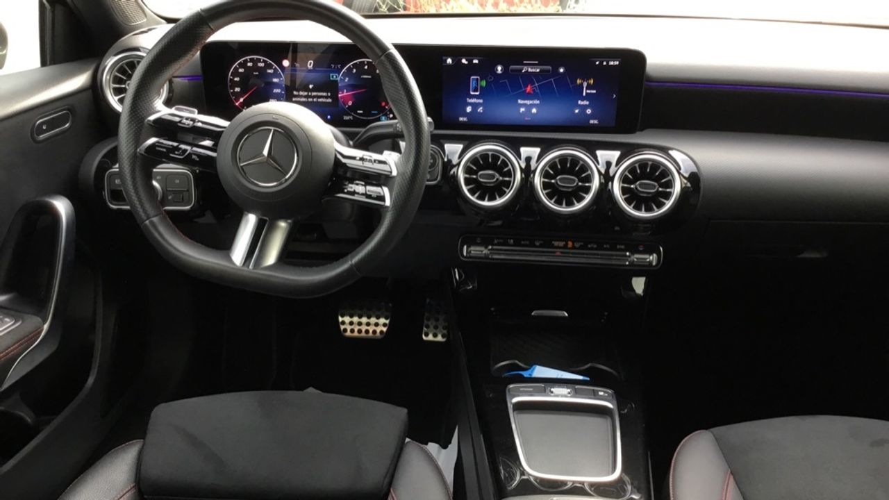 mercedes-benz-clase-a-180-compacto-imagen-7