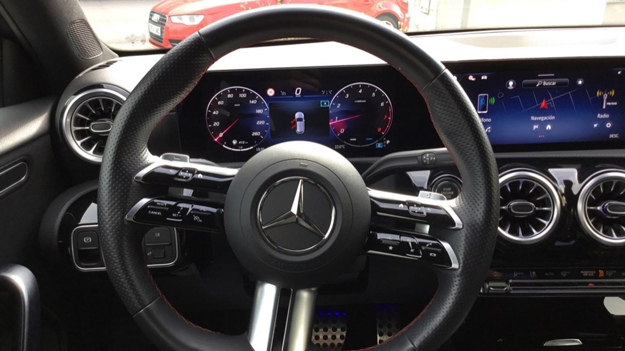 mercedes-benz-clase-a-180-compacto-imagen-8