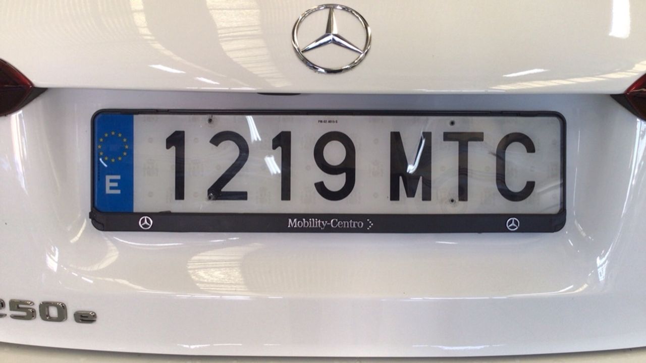 mercedes-clase-a-a-250-e-imagen-25
