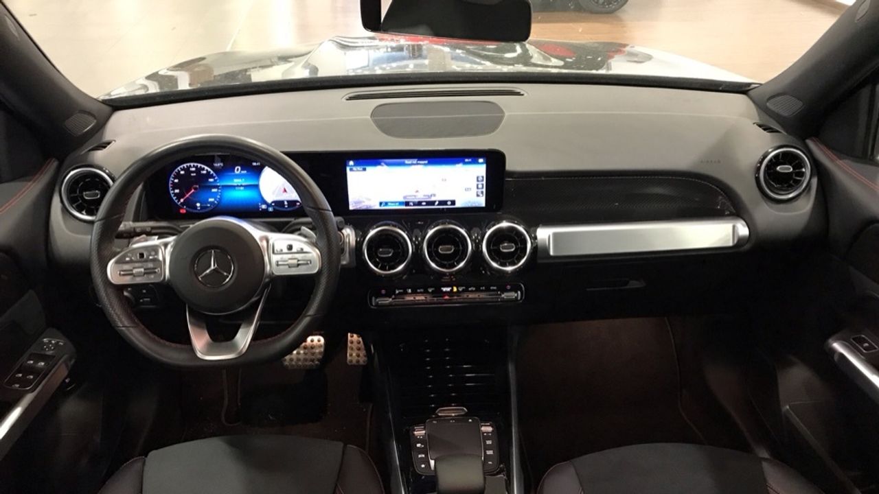mercedes-glb-glb-180-imagen-7