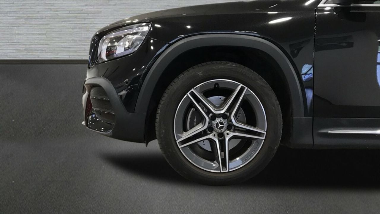 mercedes-glb-glb-180-imagen-4