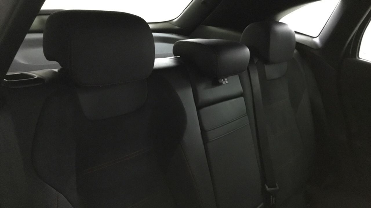 mercedes-eqa-eqa-250-imagen-10