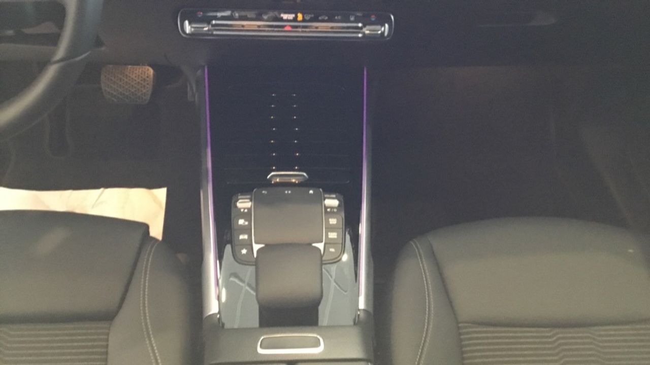 mercedes-eqb-eqb-250-imagen-17