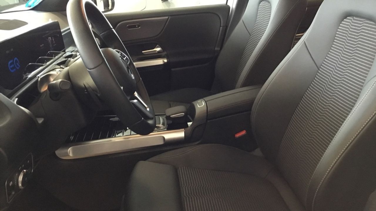mercedes-eqb-eqb-250-imagen-6