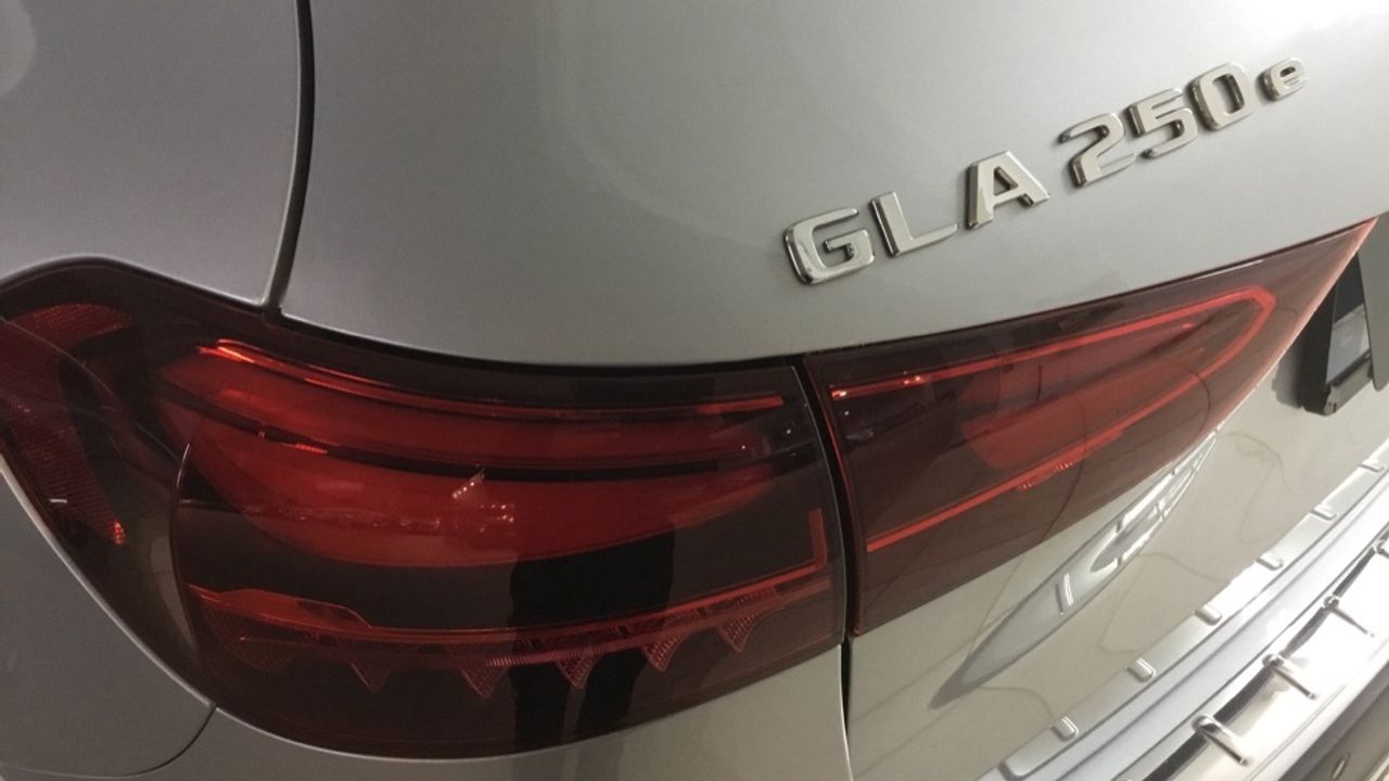 mercedes-gla-gla-250e-imagen-21