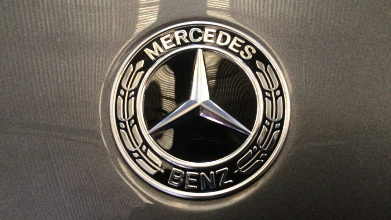 mercedes-clase-a-a-250-e-imagen-12