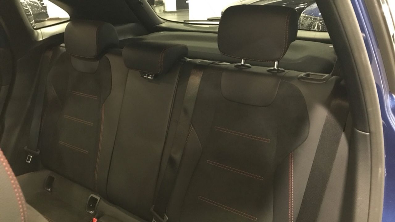 mercedes-gla-gla-250e-imagen-10