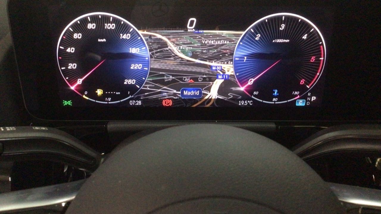 mercedes-gla-gla-200-d-imagen-17