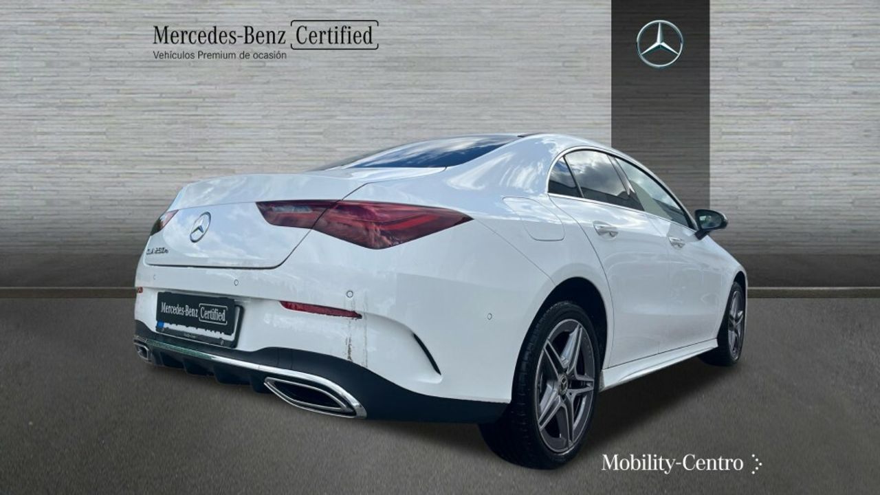 mercedes cla 2024 / foto grande (2)
