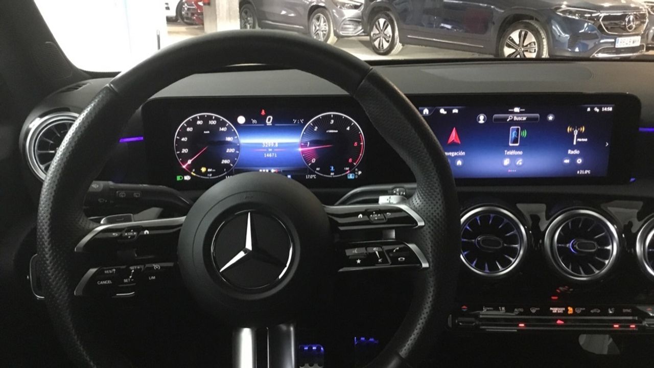 mercedes-clase-a-a-180-d-imagen-8