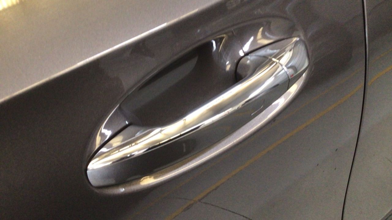 mercedes-clase-a-a-180-d-imagen-16