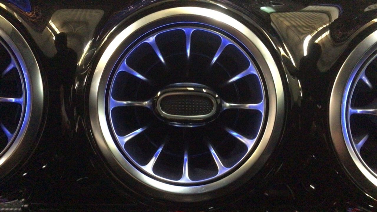 mercedes-clase-a-a-180-d-imagen-19