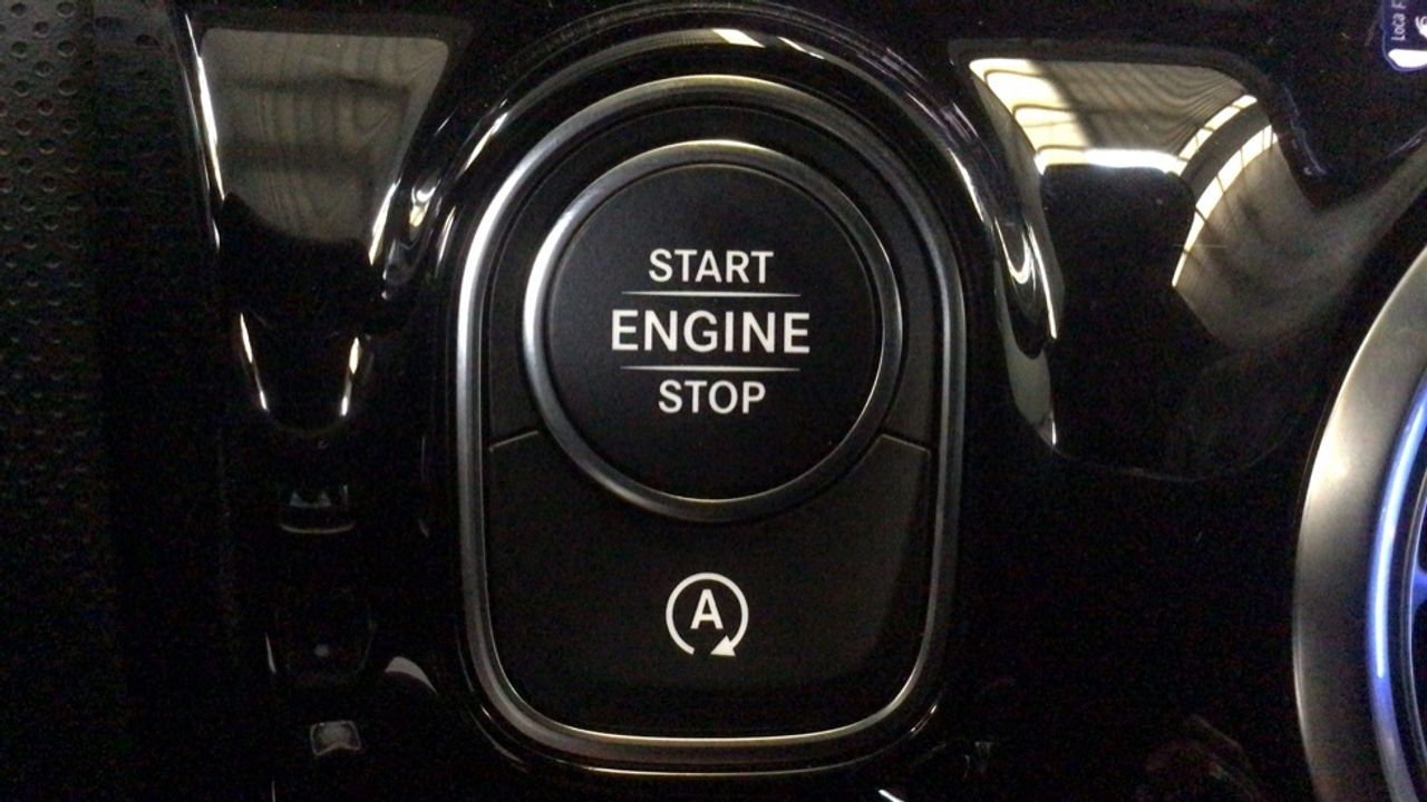 mercedes-clase-a-a-180-d-imagen-20