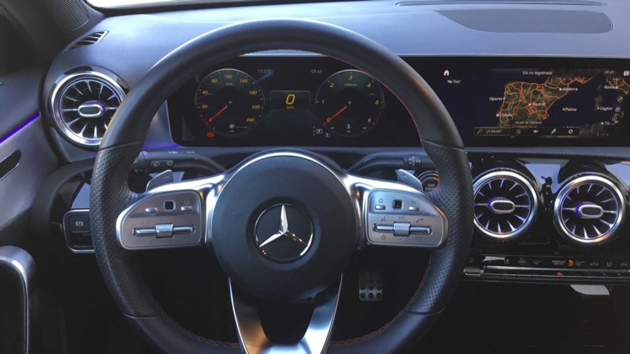 mercedes-clase-a-a-200-d-imagen-8
