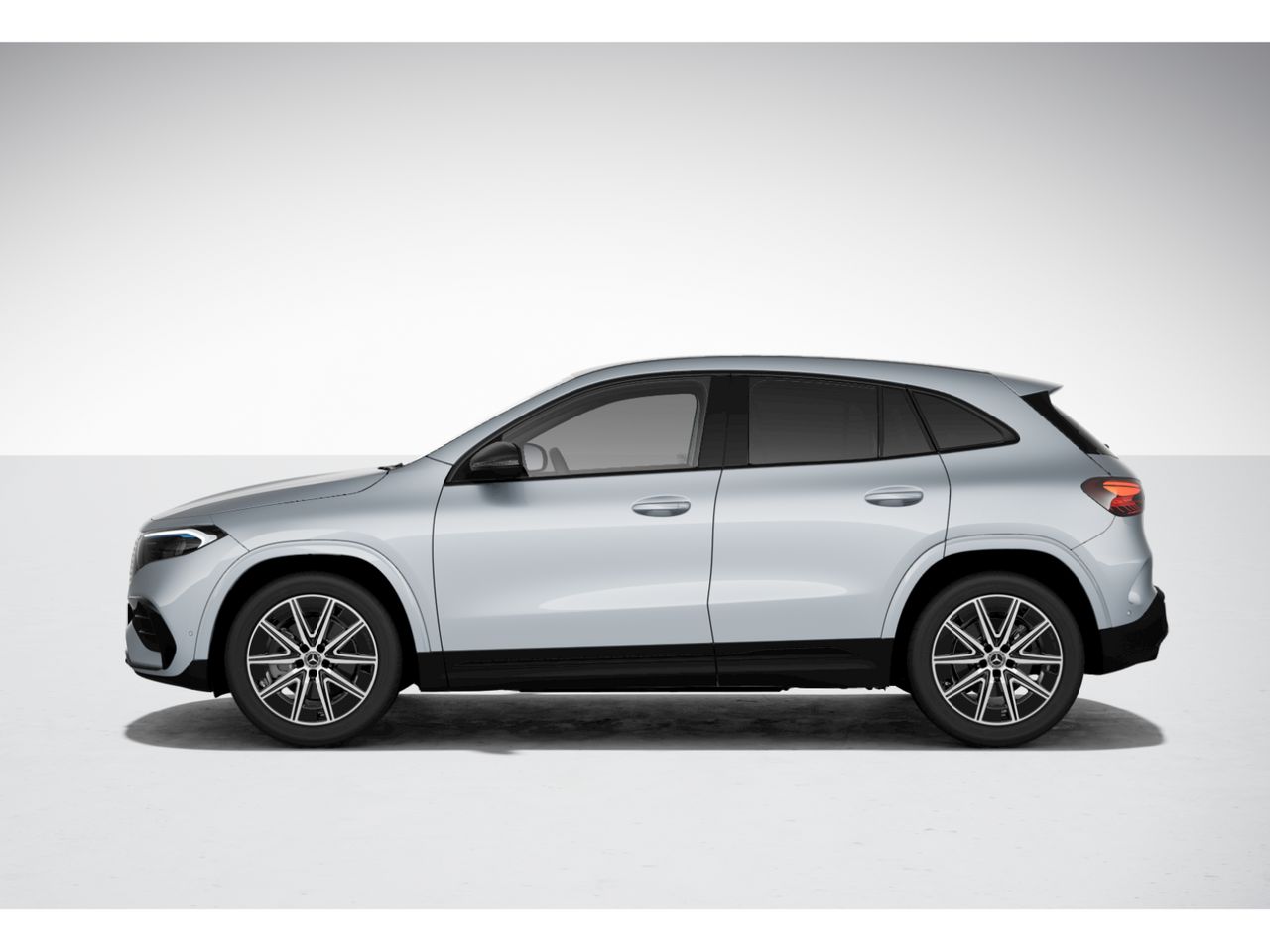 mercedes-eqa-250+-+-amg-line-imagen-7