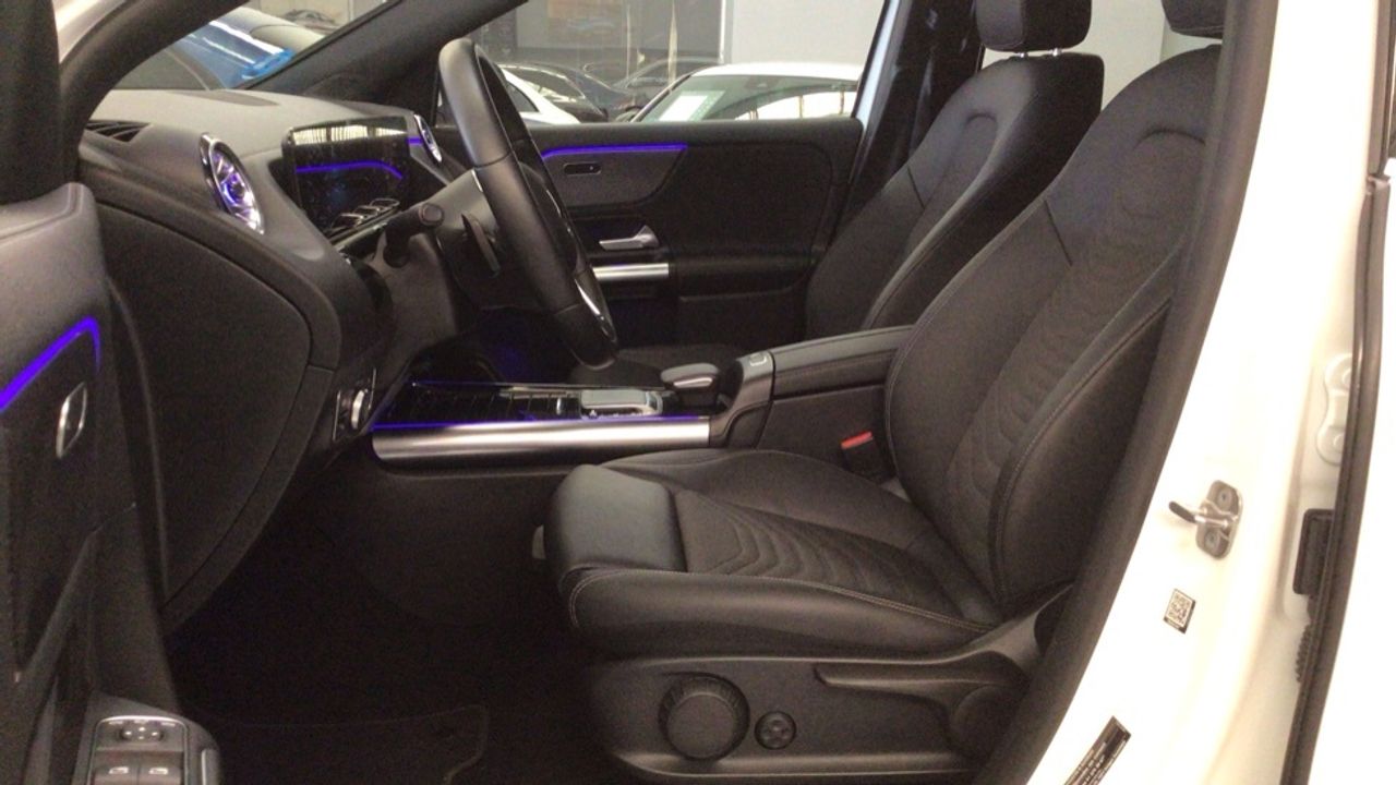 mercedes-eqa-eqa-250+-imagen-6