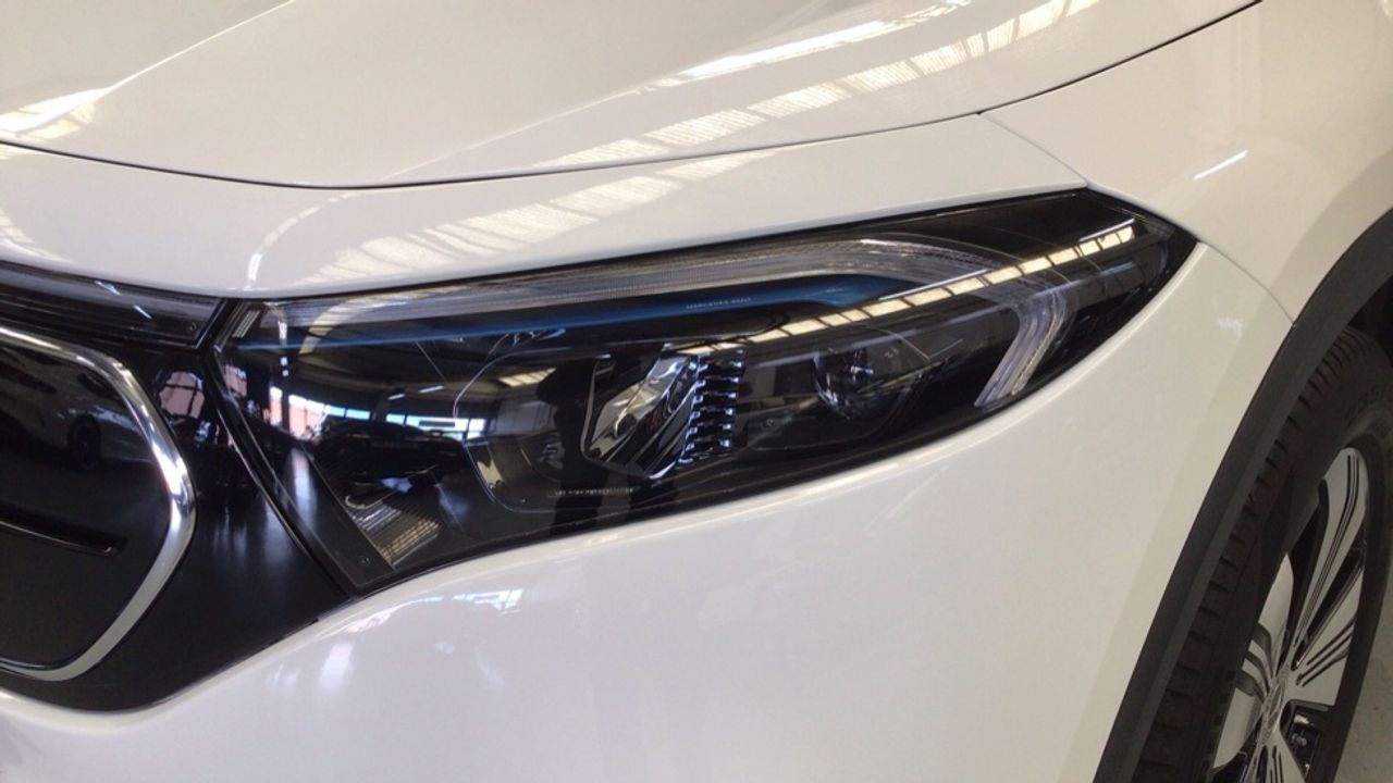mercedes-eqa-eqa-250+-imagen-14