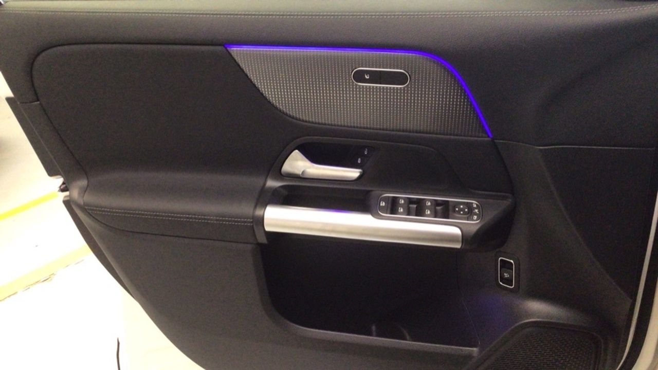 mercedes-eqa-eqa-250+-imagen-23
