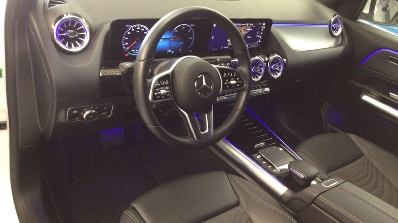 mercedes-eqa-eqa-250+-imagen-5
