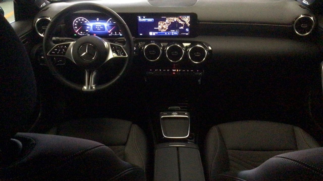 mercedes-clase-a-a-200-d-imagen-7