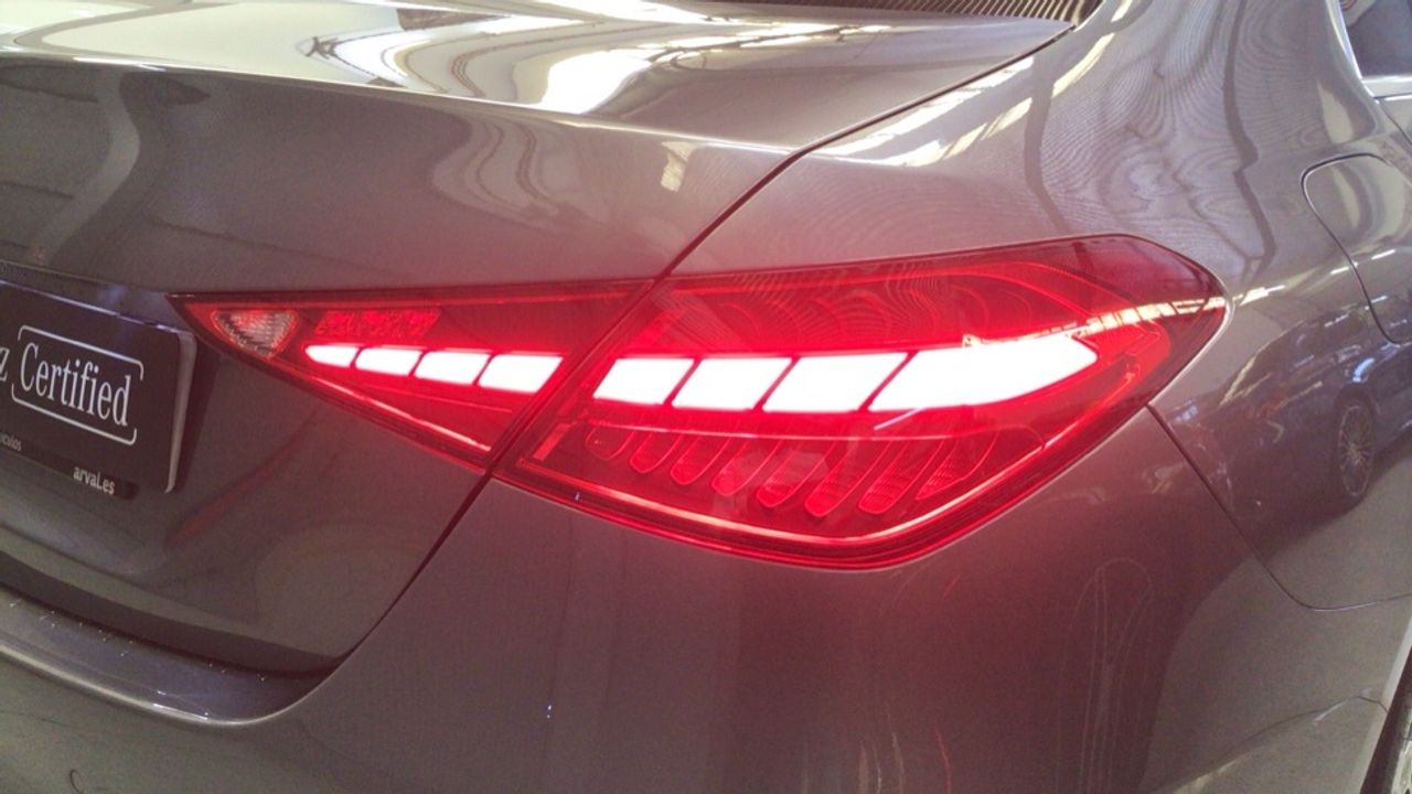 mercedes-clase-c-c-300-e-tec-hib-eq-berlina-imagen-14