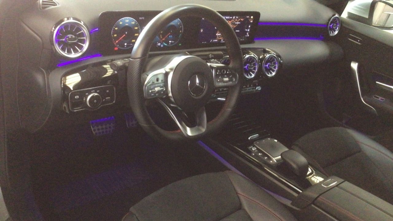 mercedes-clase-a-sedan-a-250-e-imagen-5