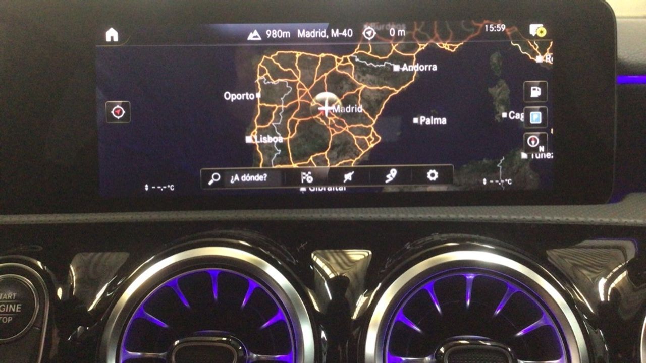 mercedes-clase-a-sedan-a-250-e-imagen-18