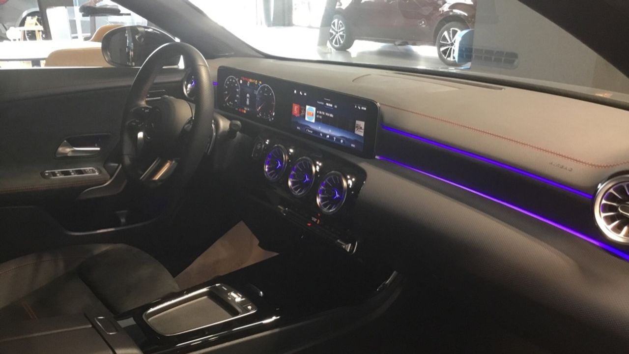 mercedes-cla-cla-200-d-dct-shooting-brake-imagen-9